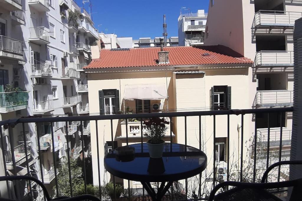 Comfortable Apt, Next To Archeological Museum! Athens Luaran gambar